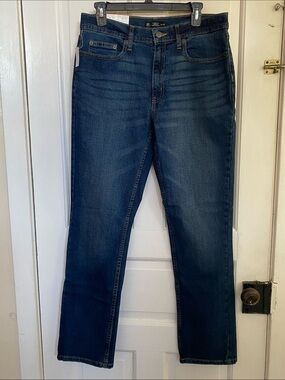 Men's Straight-Leg Jeans in Dark Blue Wash